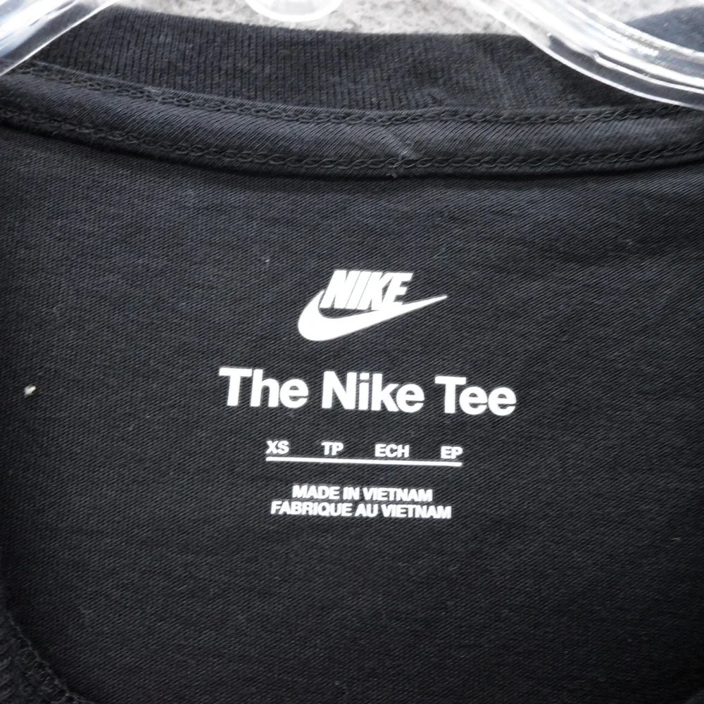 Nike Kids XS Black Graphic Swoosh T-Shirt N Logo‎ Short Sleeve NEW